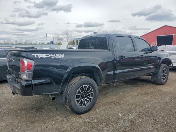 2022 TOYOTA TACOMA SR5
