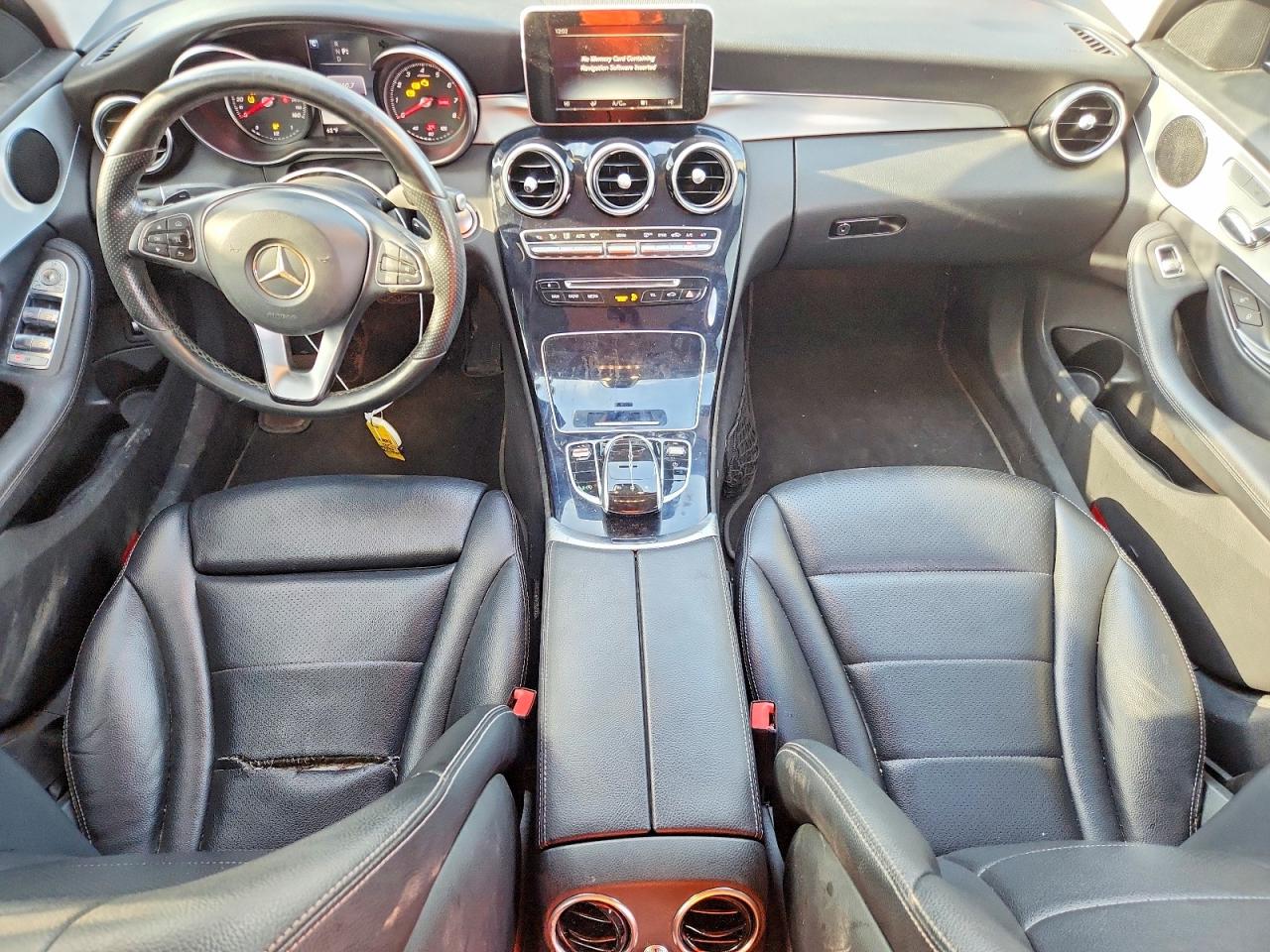 2016 MERCEDES-BENZ C C300
