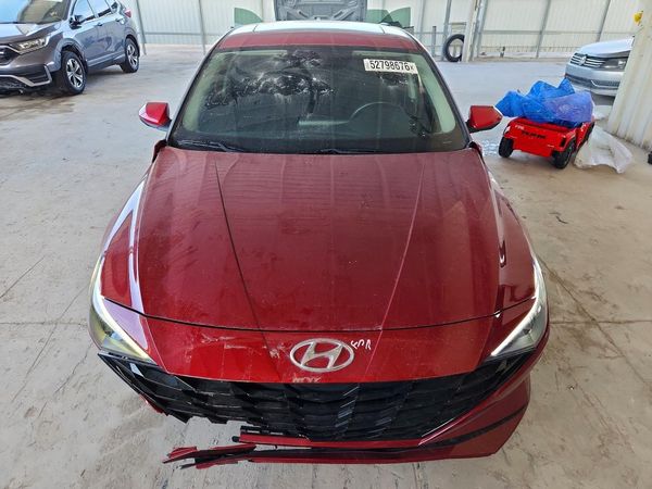 2021 HYUNDAI ELANTRA