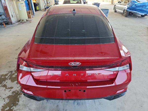 2021 HYUNDAI ELANTRA
