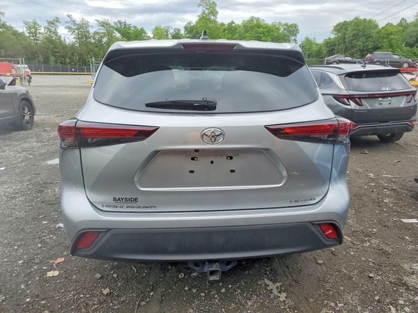 2024 TOYOTA HIGHLANDER
