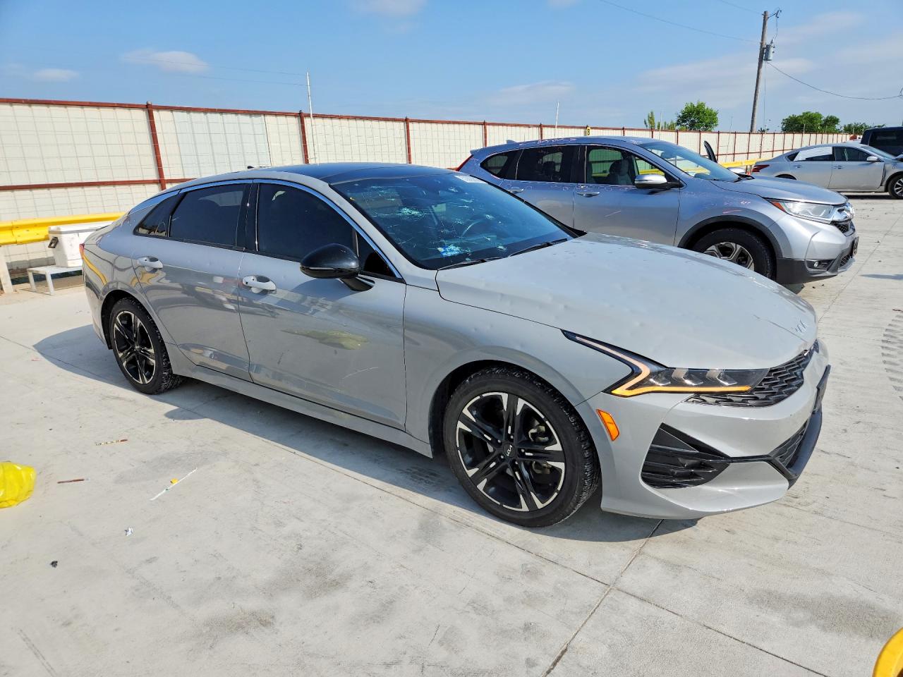 2022 KIA K5 GT-Line