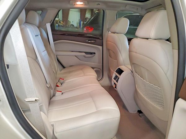2015 CADILLAC SRX Luxury