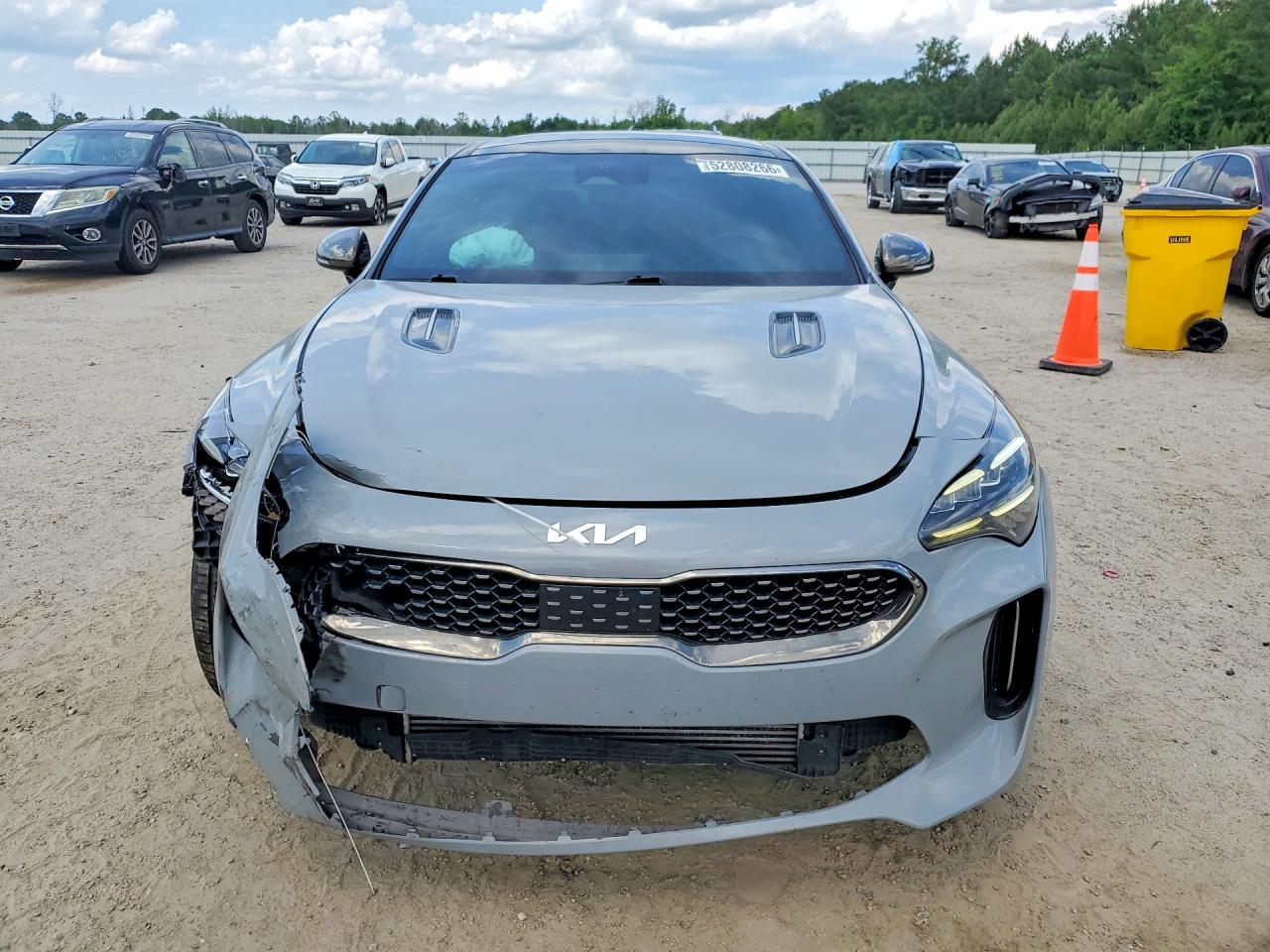 2022 KIA STINGER GT1