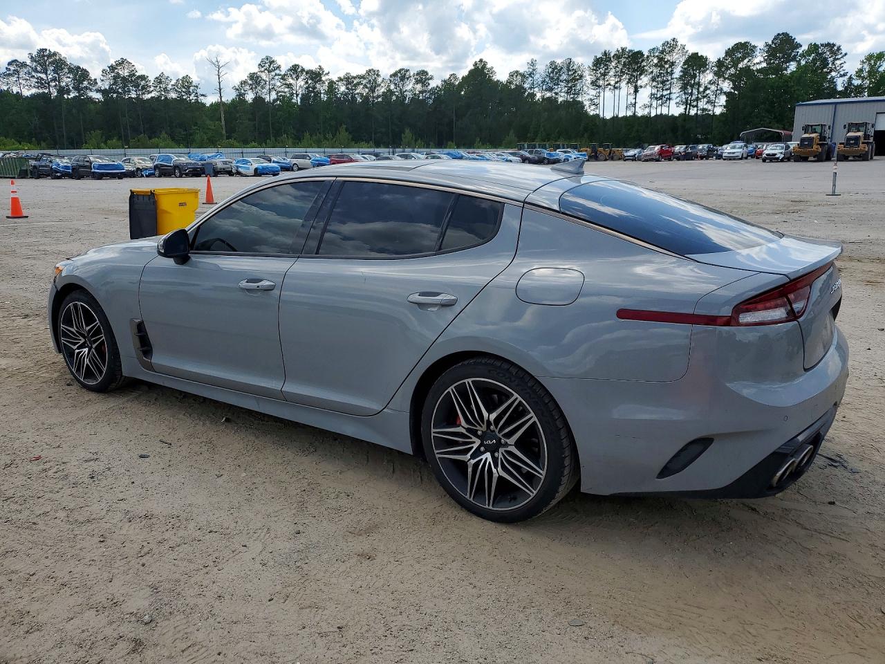 2022 KIA STINGER GT1