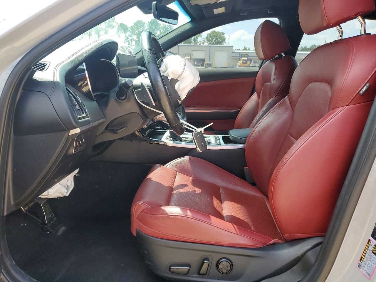 2022 KIA STINGER GT1