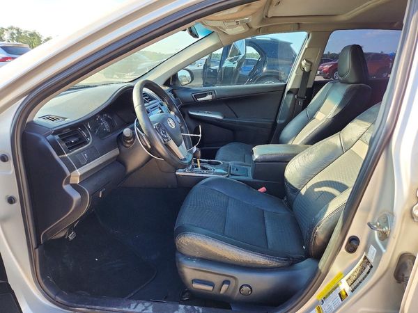 2013 TOYOTA CAMRY