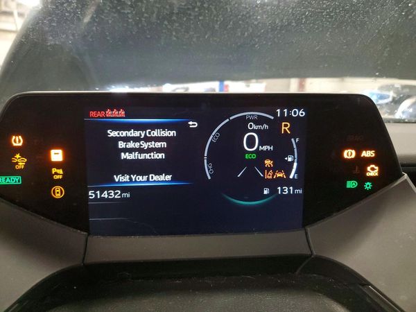 2024 TOYOTA PRIUS