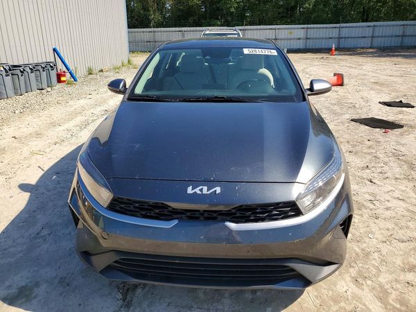 2022 KIA FORTE FE, LXS