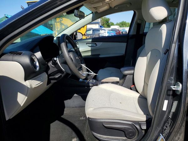 2022 KIA FORTE FE, LXS