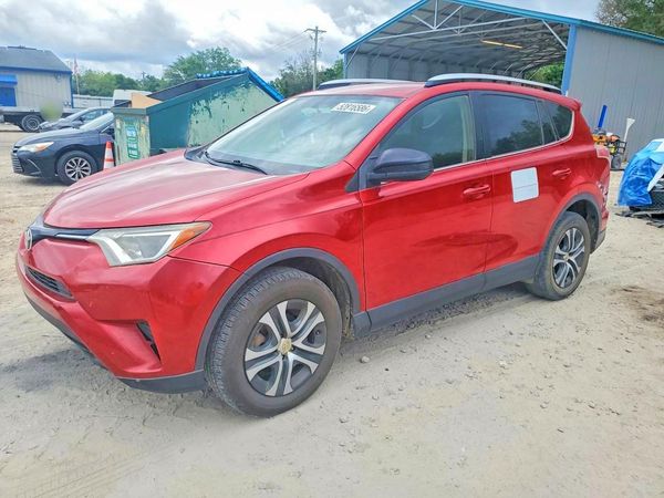 2016 TOYOTA RAV4 LE (X Grade) — Front 3/4