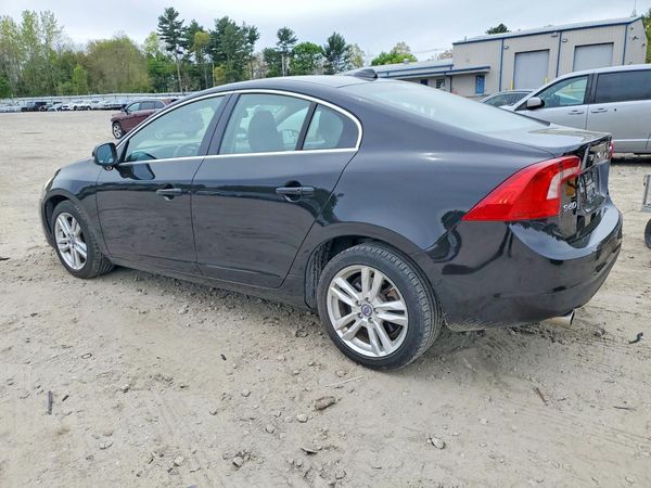 2013 VOLVO S60