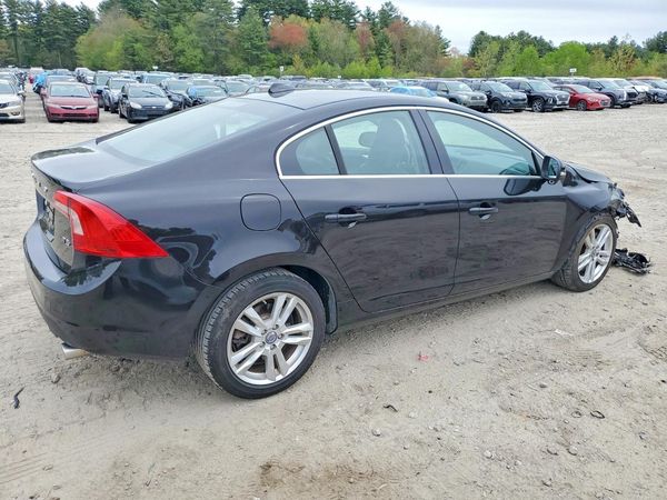 2013 VOLVO S60