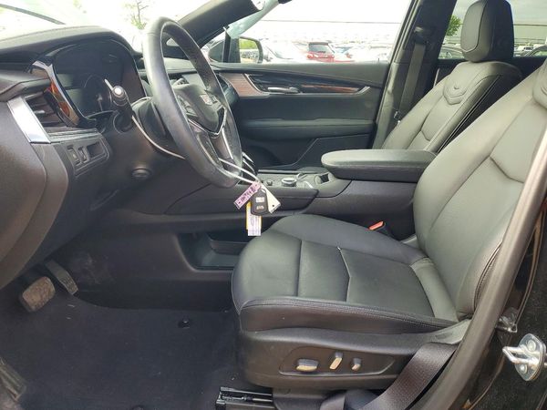 2025 CADILLAC XT5 Premium Luxury — DENT