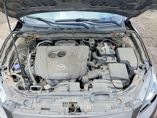 2015 MAZDA 3 Touring/GS