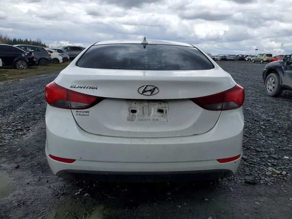 2015 HYUNDAI ELANTRA GLS(Middle)