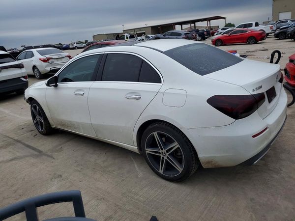 2019 MERCEDES-BENZ A A220
