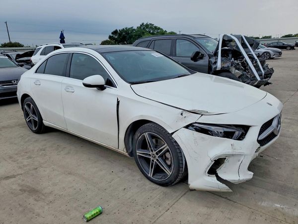 2019 MERCEDES-BENZ A A220