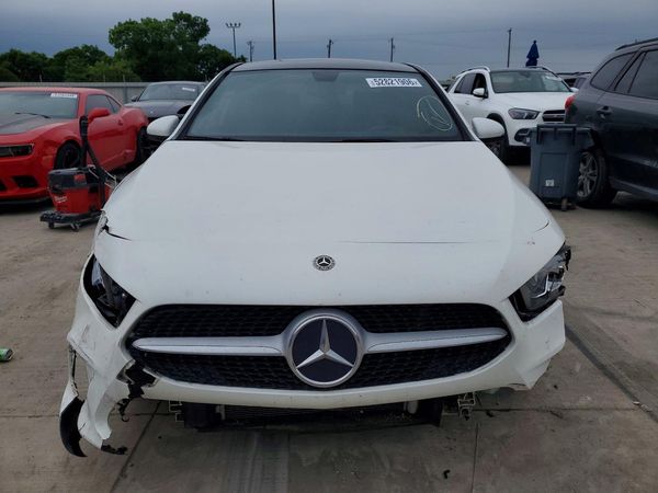 2019 MERCEDES-BENZ A A220