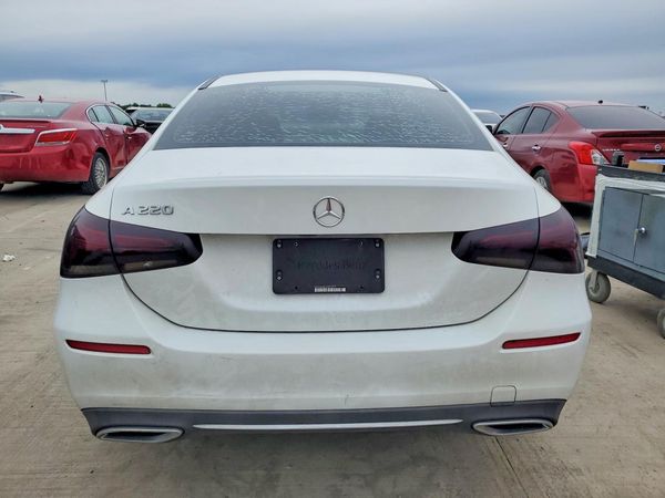 2019 MERCEDES-BENZ A A220