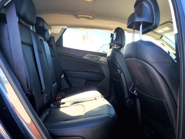 2025 KIA SPORTAGE