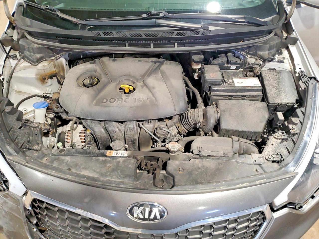2016 KIA FORTE GL (Middle-Low Grade)