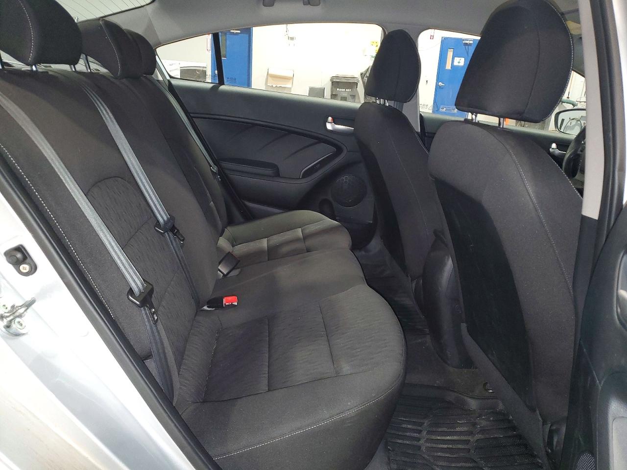 2016 KIA FORTE GL (Middle-Low Grade)
