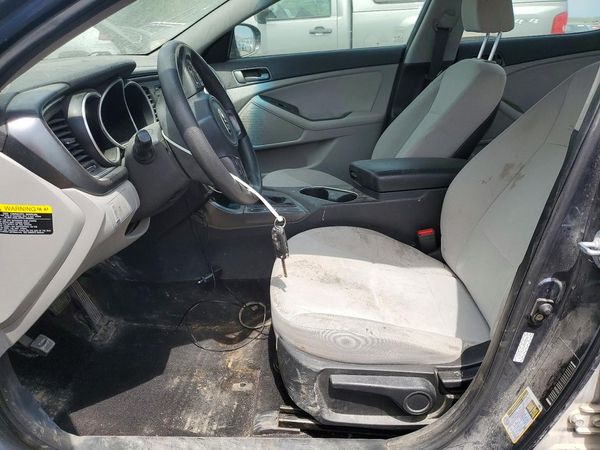 2015 KIA OPTIMA GL - Middle-low
