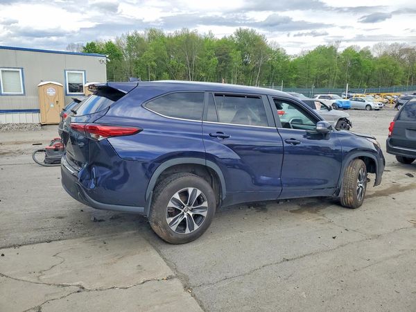 2023 TOYOTA HIGHLANDER