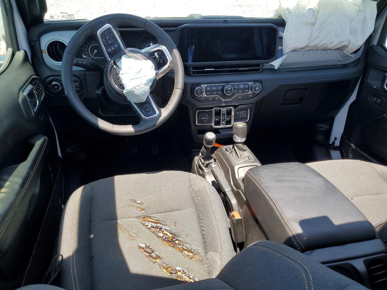 2026 JEEP WRANGLER 4-DOOR SAHARA