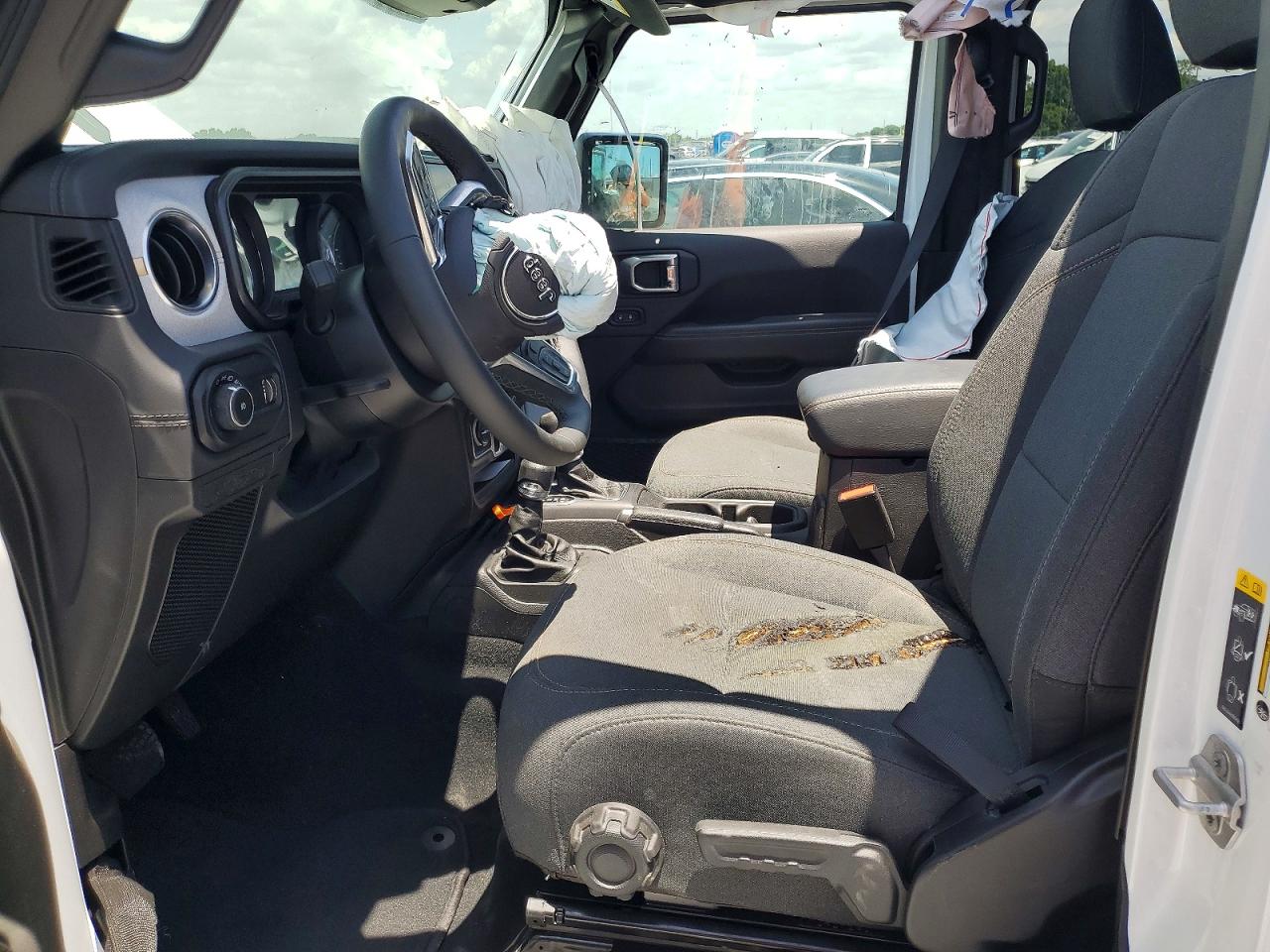 2026 JEEP WRANGLER 4-DOOR SAHARA