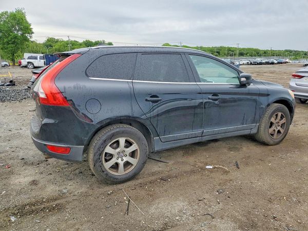 2012 VOLVO XC60