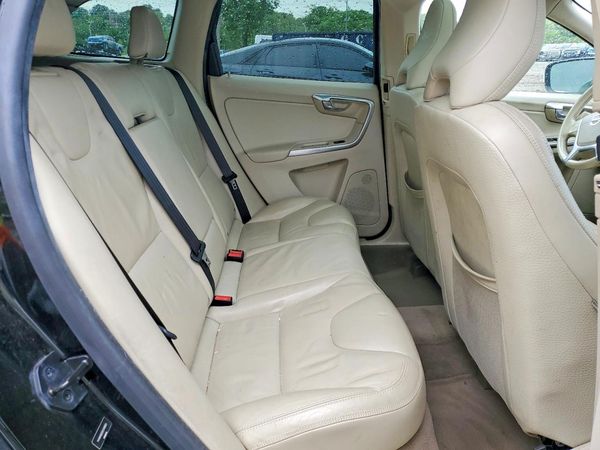 2012 VOLVO XC60