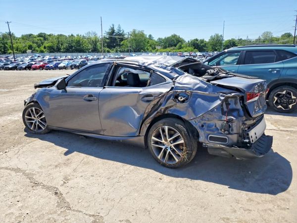 2018 LEXUS IS 300