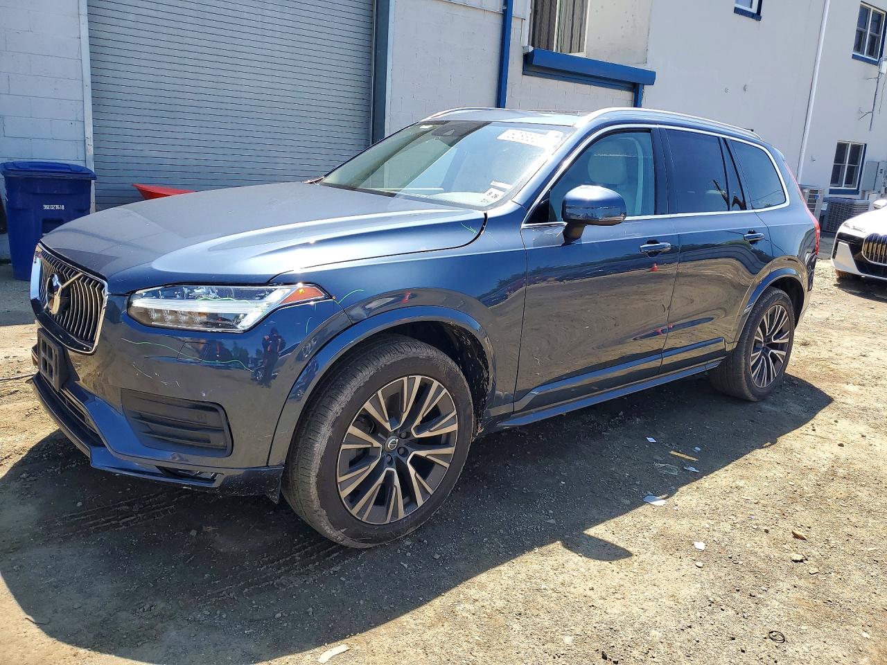 2022 VOLVO XC90
