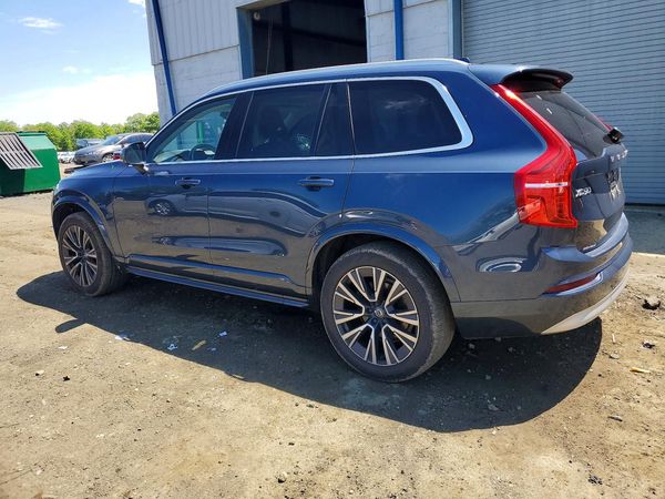 2022 VOLVO XC90