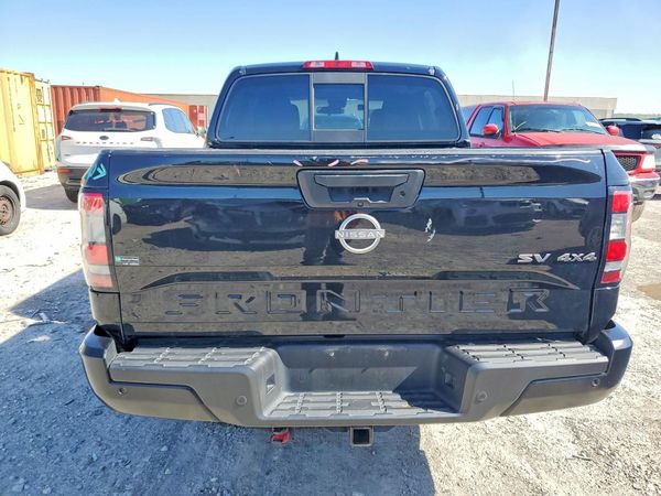 2022 NISSAN FRONTIER Crew Cab