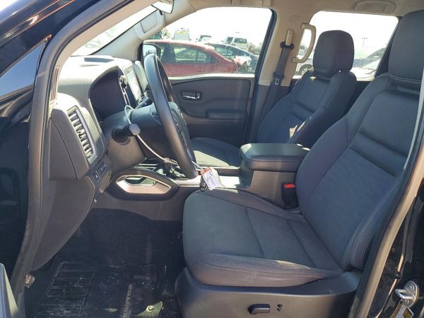 2022 NISSAN FRONTIER Crew Cab