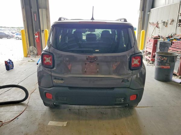 2016 JEEP RENEGADE LATITUDE 4X4