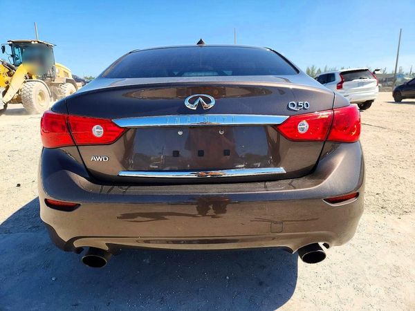2017 INFINITI Q50