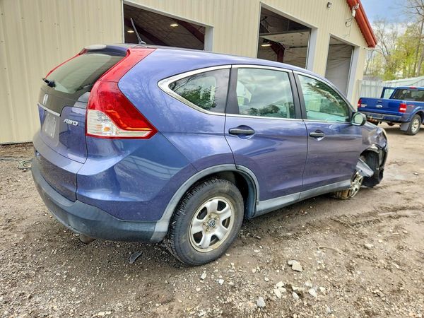2013 HONDA CRV LX