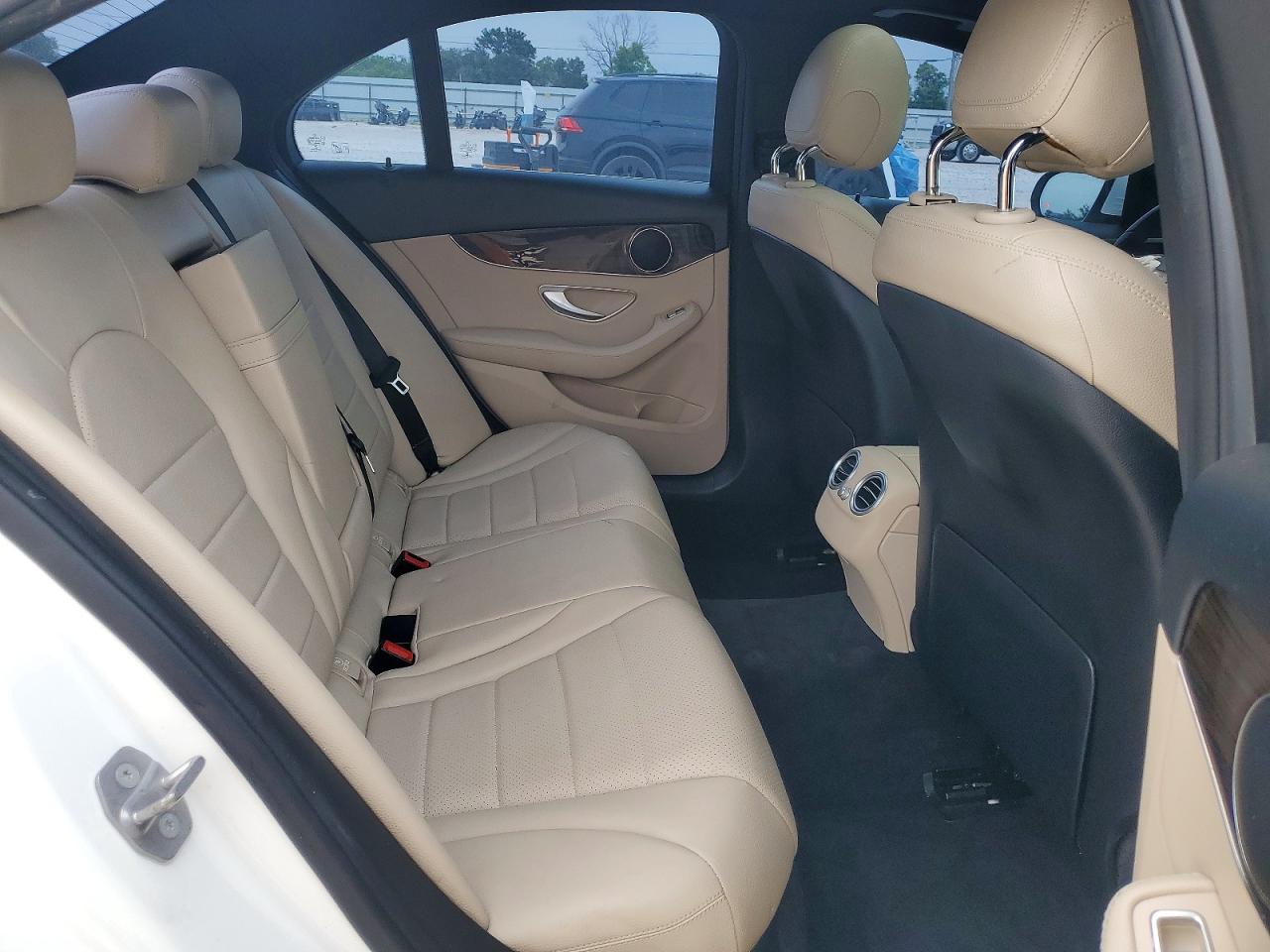 2018 MERCEDES-BENZ C C300-4M