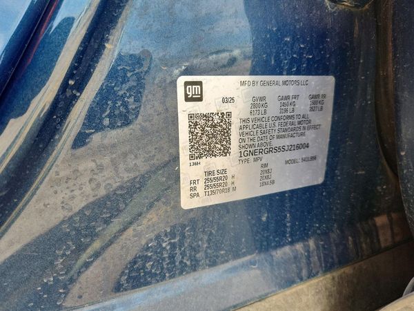 2025 CHEVROLET TRAVERSE LT