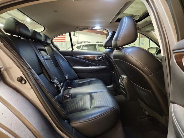 2016 INFINITI Q50