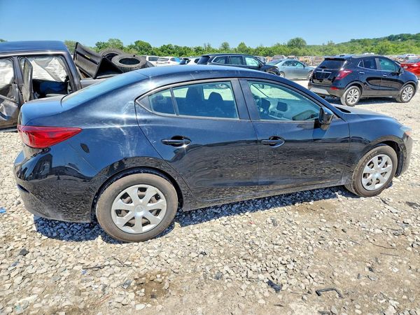 2018 MAZDA 3