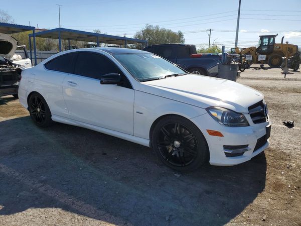 2015 MERCEDES-BENZ C C250