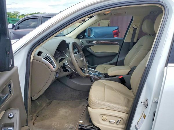 2016 AUDI Q5 quattro Premium Plus
