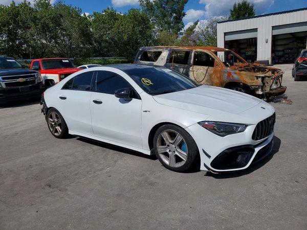 2020 MERCEDES-BENZ CLA