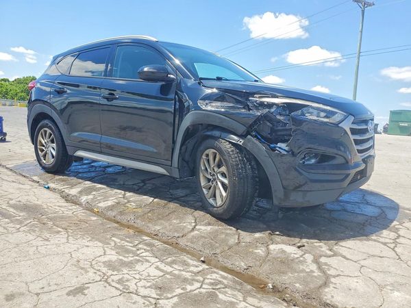 2018 HYUNDAI TUCSON