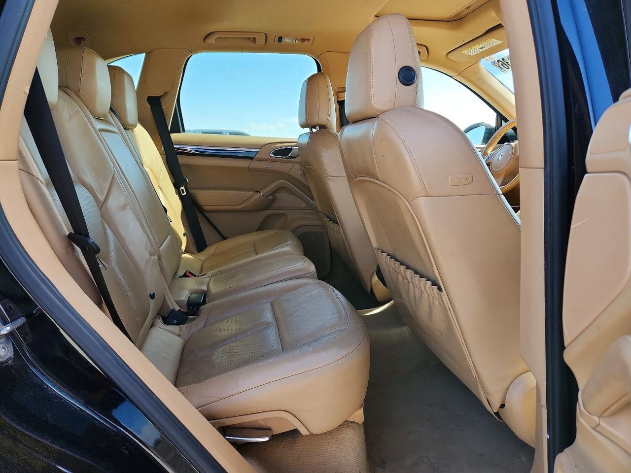 2012 PORSCHE CAYENNE S